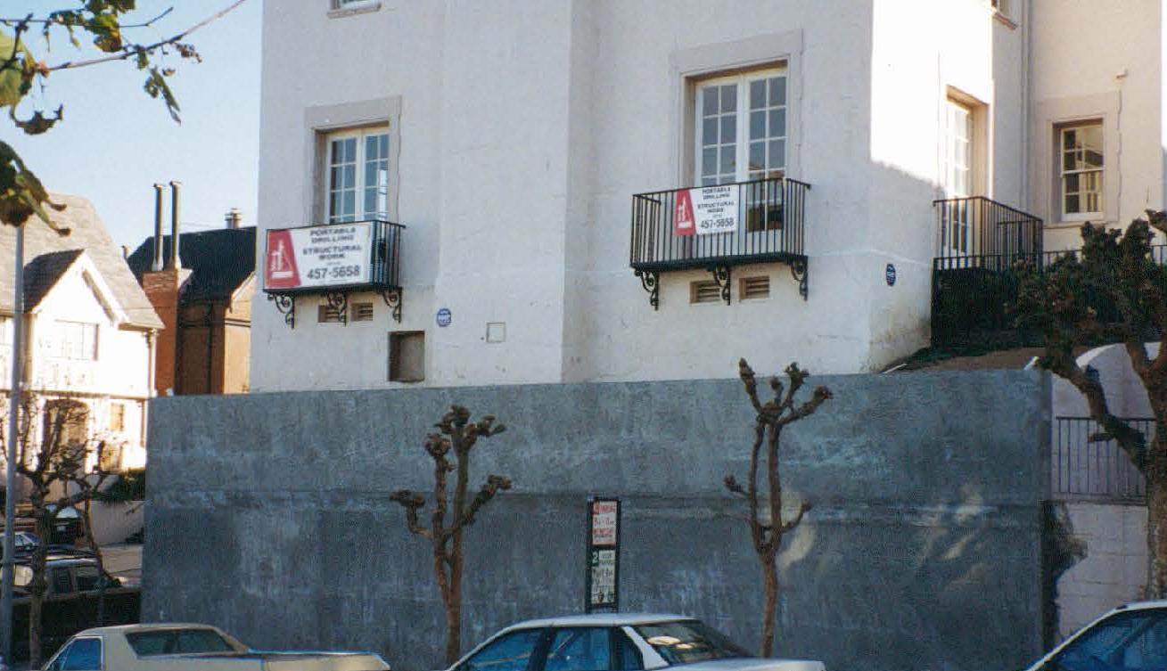 Underpinning San Francisco Residence: Failing Retaining Wall Endangered Residence