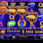 Gamble Titanic Position by Bally Online game